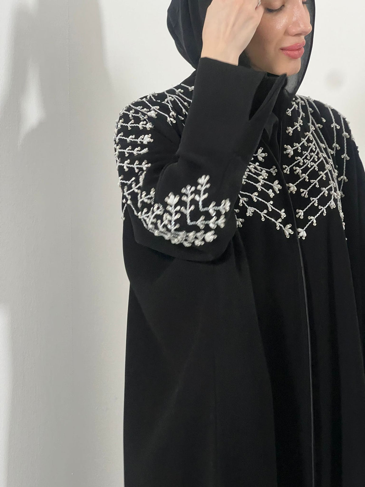 Elan Abaya