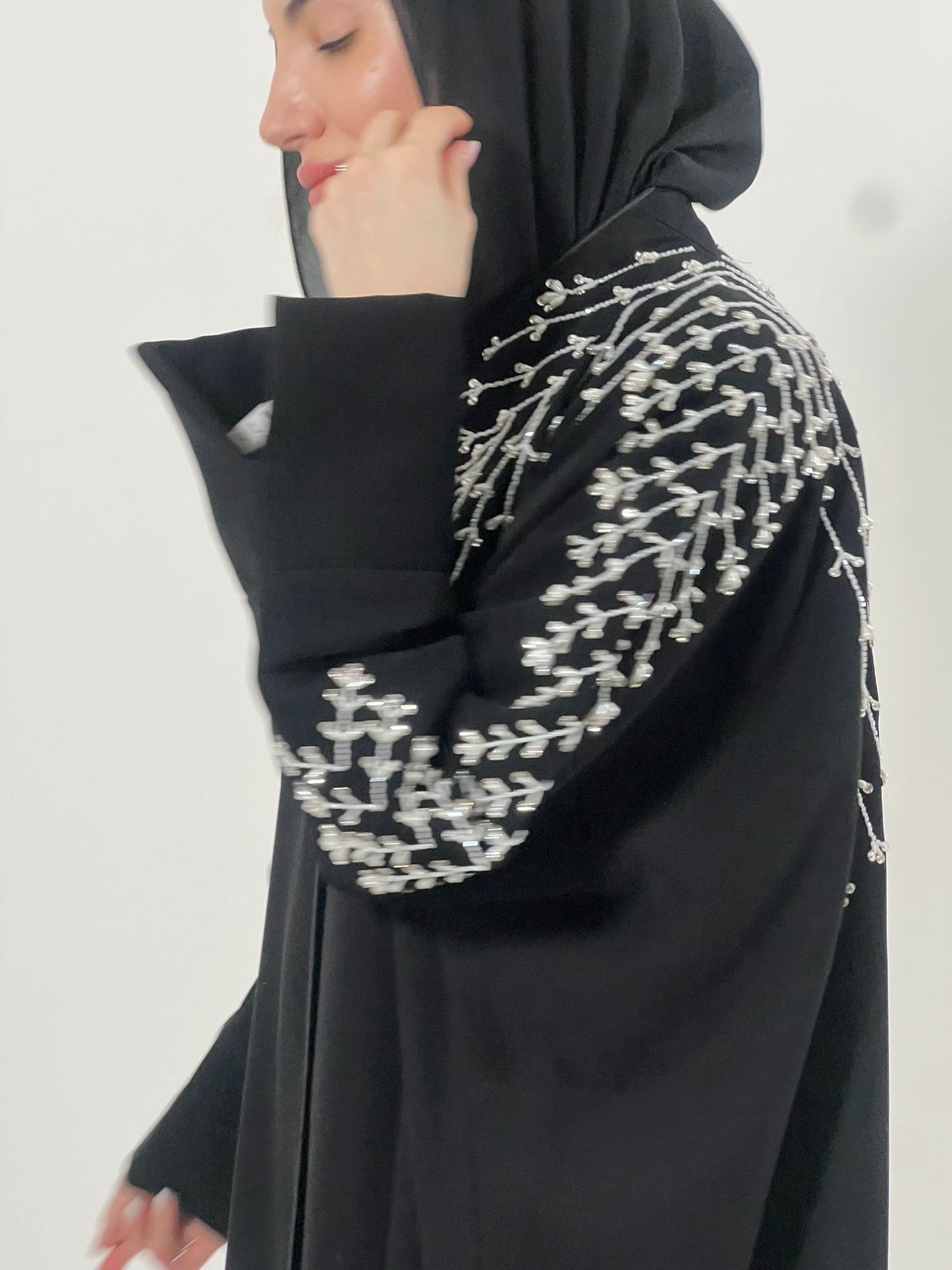 Elan Abaya